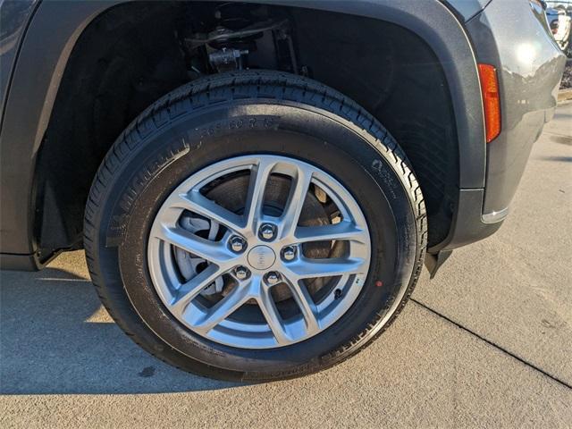 new 2025 Jeep Grand Cherokee L car, priced at $44,715