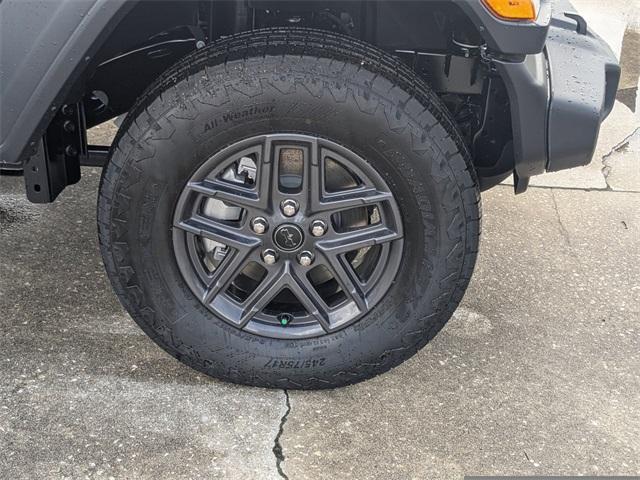 new 2025 Jeep Wrangler car, priced at $48,082