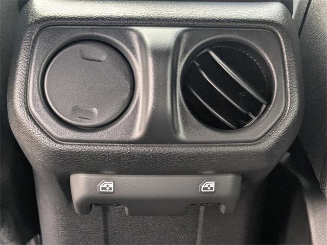 new 2025 Jeep Wrangler car, priced at $48,082