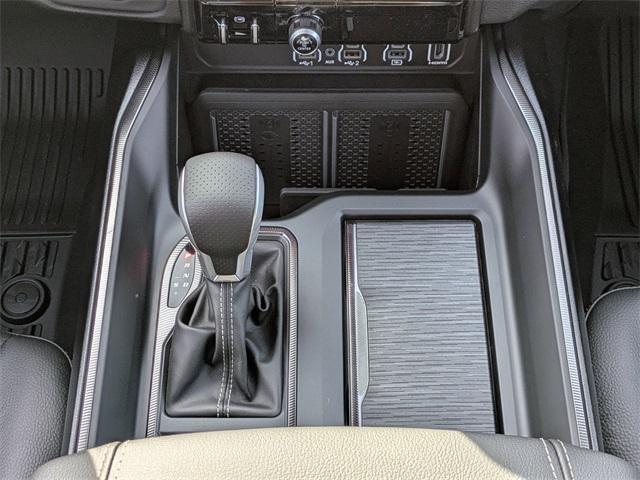 new 2025 Ram 1500 car, priced at $77,545