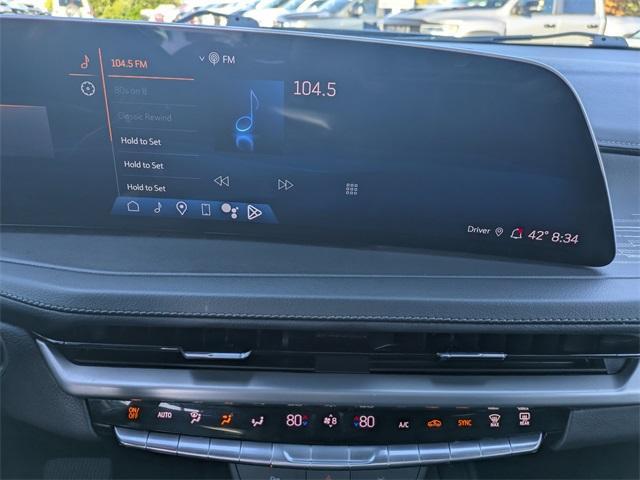 used 2024 Cadillac XT4 car, priced at $29,454