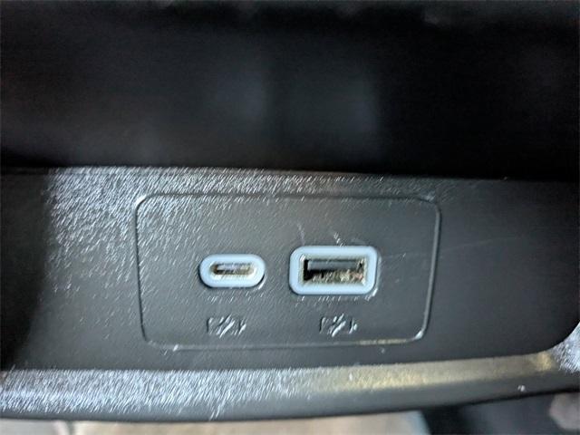 used 2024 Cadillac XT4 car, priced at $29,454