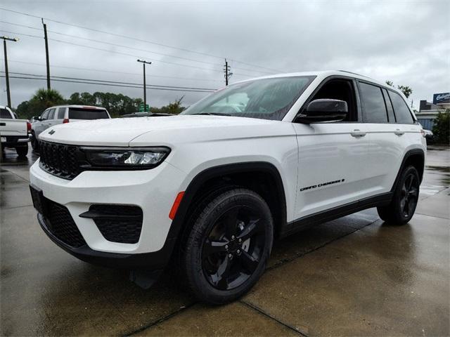 used 2023 Jeep Grand Cherokee car, priced at $34,254