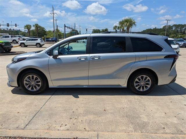 used 2024 Toyota Sienna car, priced at $44,754
