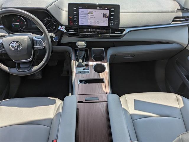 used 2024 Toyota Sienna car, priced at $44,754
