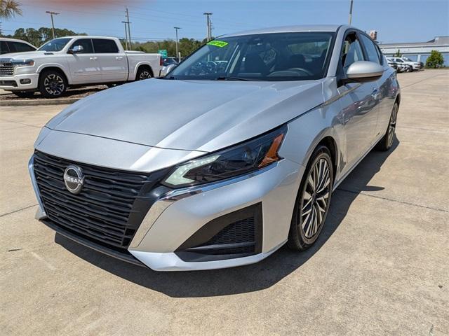 used 2023 Nissan Altima car, priced at $21,994