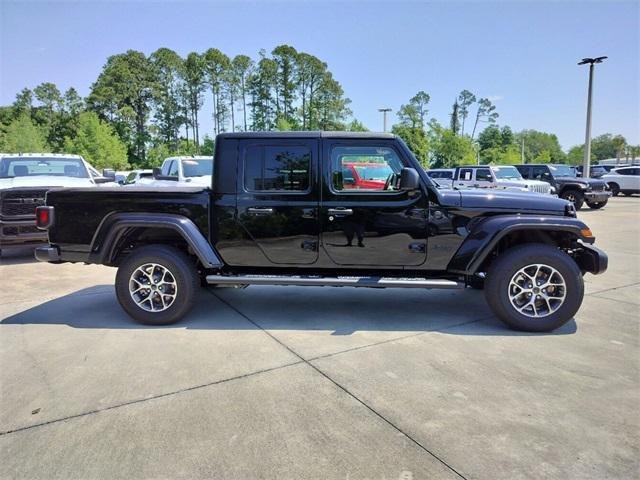 new 2024 Jeep Gladiator car, priced at $56,246