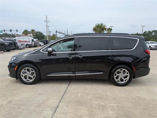 used 2023 Chrysler Pacifica car, priced at $28,454