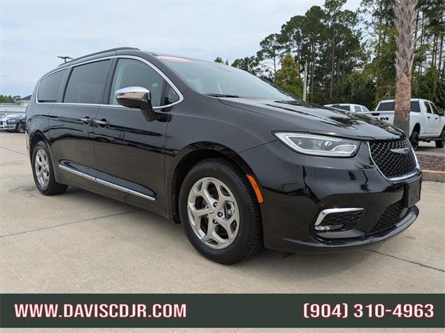 used 2023 Chrysler Pacifica car, priced at $28,454