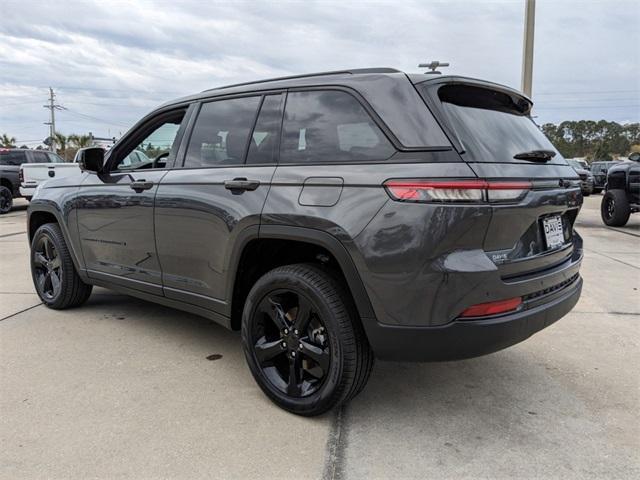 new 2024 Jeep Grand Cherokee car, priced at $49,976