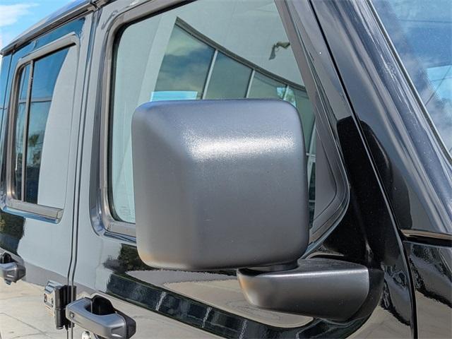 new 2025 Jeep Gladiator car, priced at $50,405
