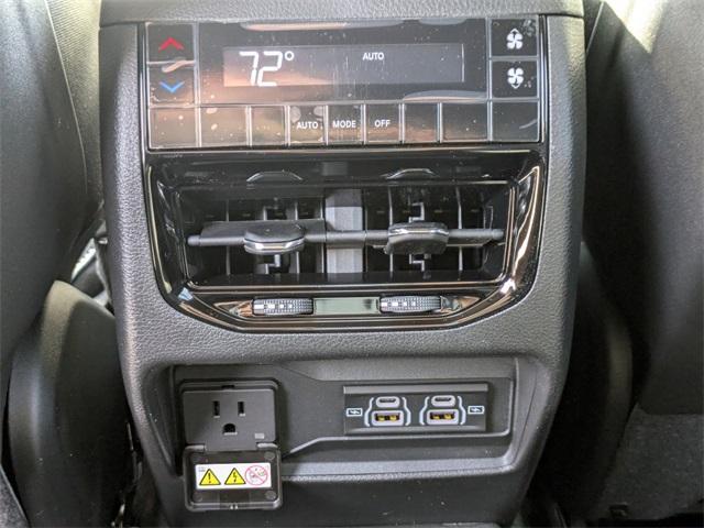 new 2025 Jeep Grand Cherokee L car, priced at $48,375
