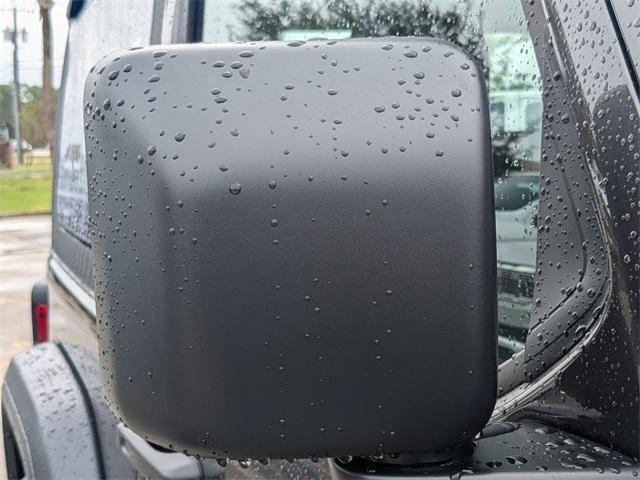 new 2025 Jeep Wrangler car, priced at $36,725