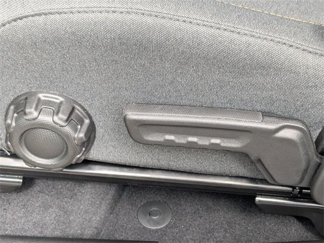 new 2025 Jeep Wrangler car, priced at $36,725