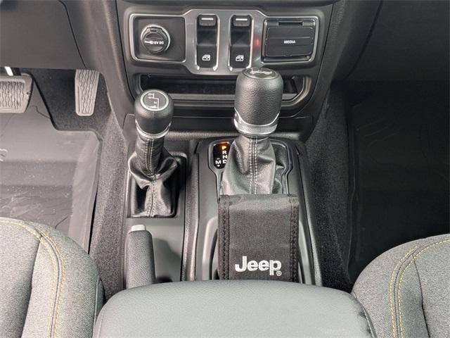 new 2025 Jeep Wrangler car, priced at $36,725