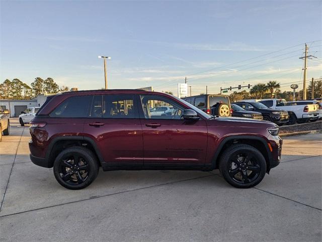 new 2025 Jeep Grand Cherokee car, priced at $55,460