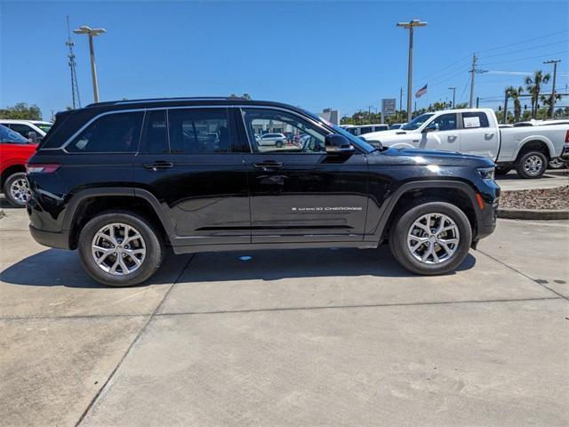 used 2022 Jeep Grand Cherokee car, priced at $31,904