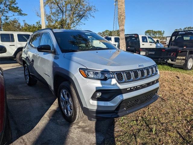 new 2025 Jeep Compass car, priced at $30,148