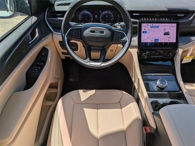 new 2025 Jeep Grand Cherokee car, priced at $51,505