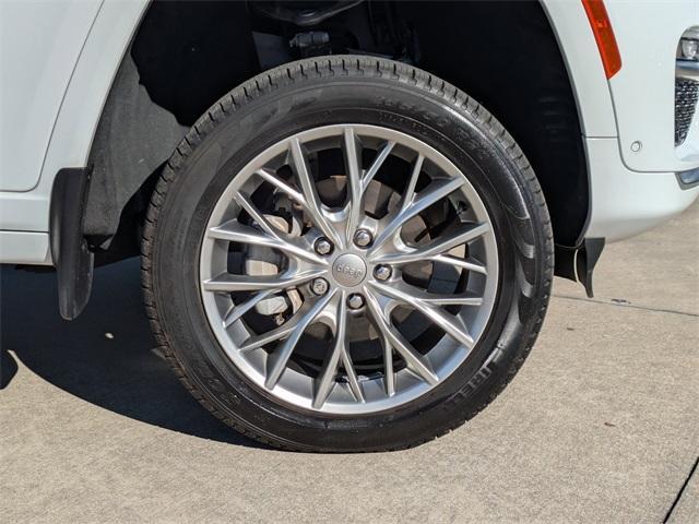 used 2023 Jeep Grand Cherokee car, priced at $41,954