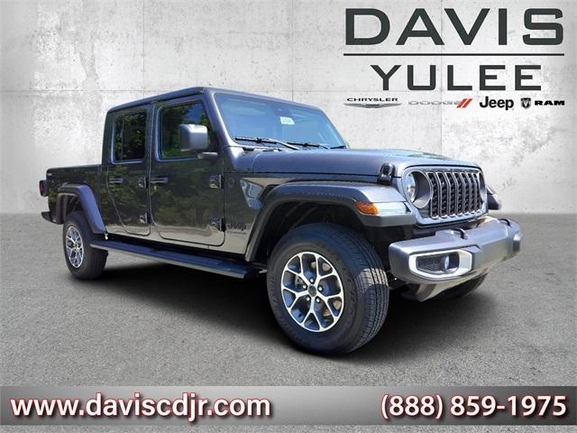 new 2024 Jeep Gladiator car, priced at $52,756