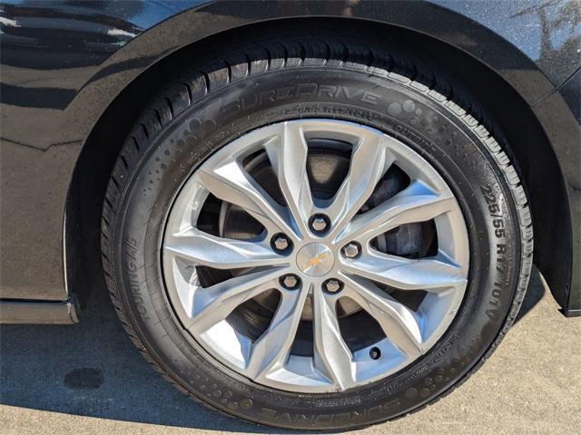 used 2024 Chevrolet Malibu car, priced at $19,254