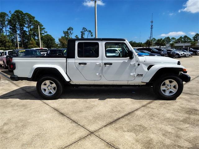 used 2022 Jeep Gladiator car, priced at $29,754