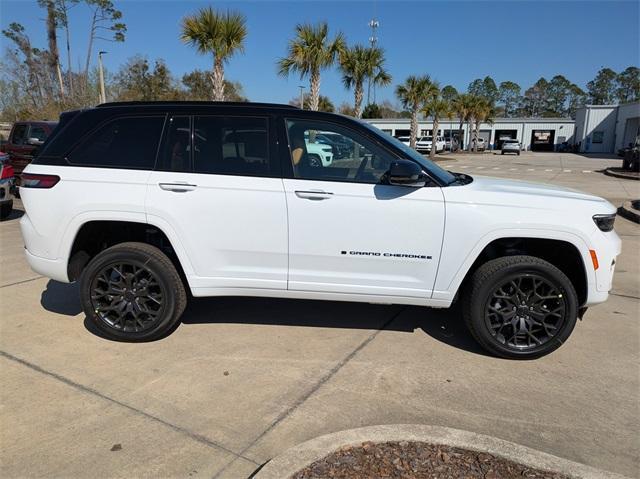 new 2025 Jeep Grand Cherokee 4xe car, priced at $77,373