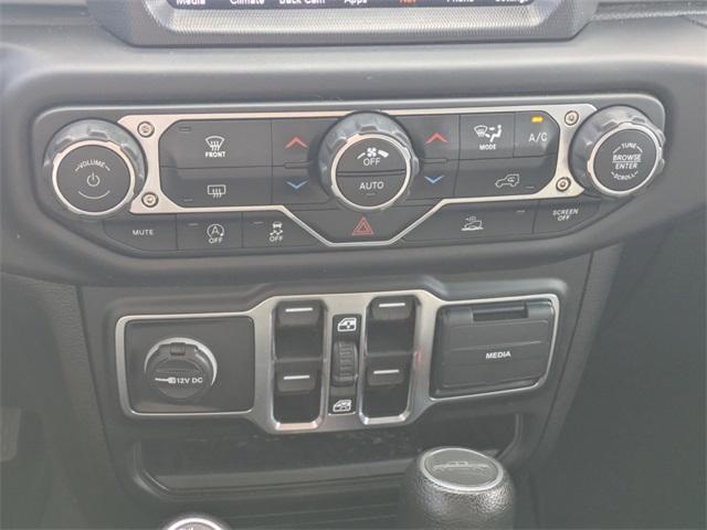 used 2021 Jeep Gladiator car, priced at $30,594