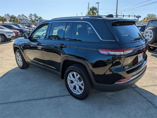 used 2023 Jeep Grand Cherokee car, priced at $29,754