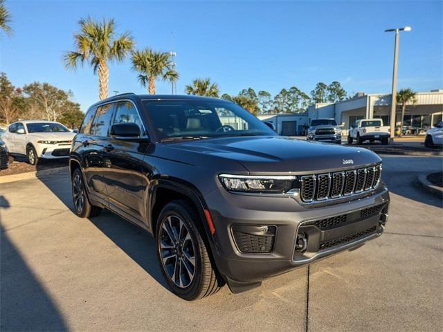 new 2025 Jeep Grand Cherokee car, priced at $59,385