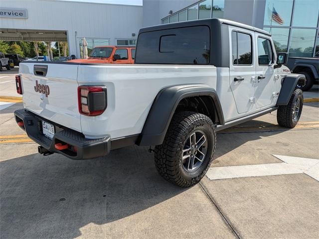 new 2025 Jeep Gladiator car, priced at $58,705