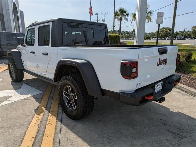 new 2025 Jeep Gladiator car, priced at $58,705