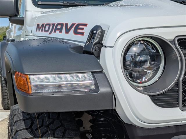 new 2025 Jeep Gladiator car, priced at $58,705