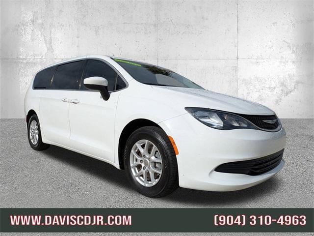 used 2017 Chrysler Pacifica car, priced at $12,894