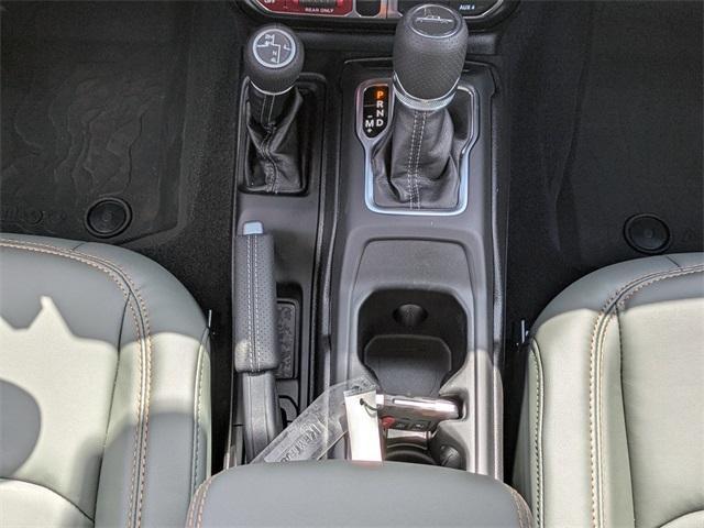 new 2025 Jeep Gladiator car, priced at $59,300