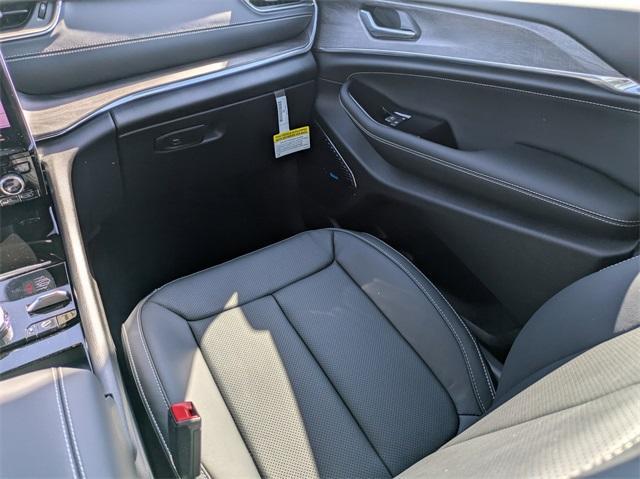 new 2025 Jeep Grand Cherokee 4xe car, priced at $74,978