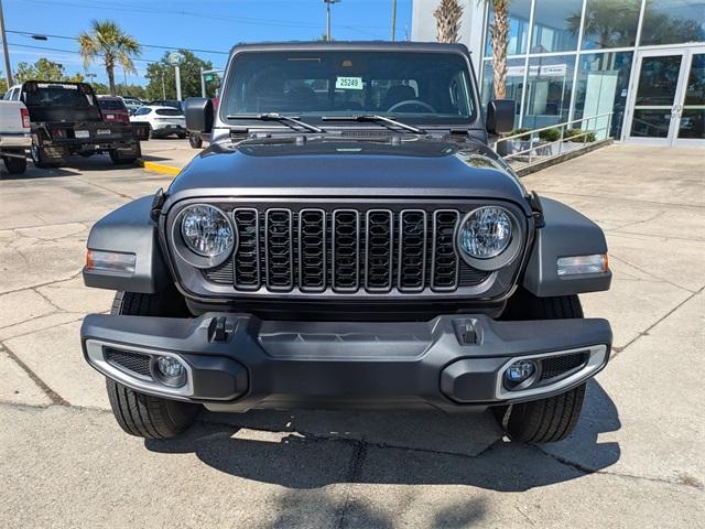 new 2025 Jeep Gladiator car, priced at $45,207