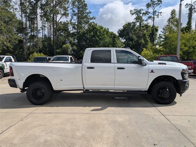 new 2025 Ram 3500 car, priced at $73,580
