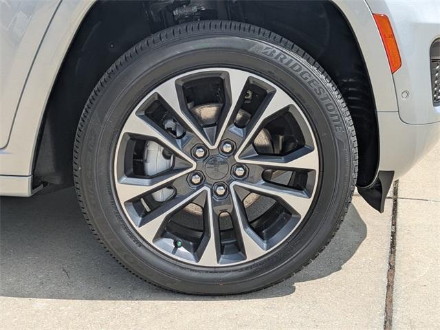 new 2025 Jeep Grand Cherokee car, priced at $65,235