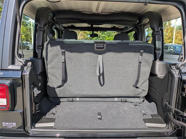 new 2025 Jeep Wrangler car, priced at $36,082