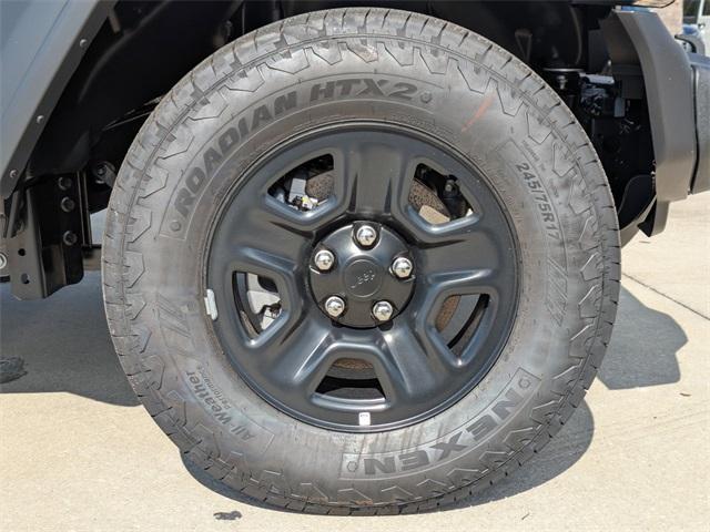 new 2025 Jeep Wrangler car, priced at $36,082