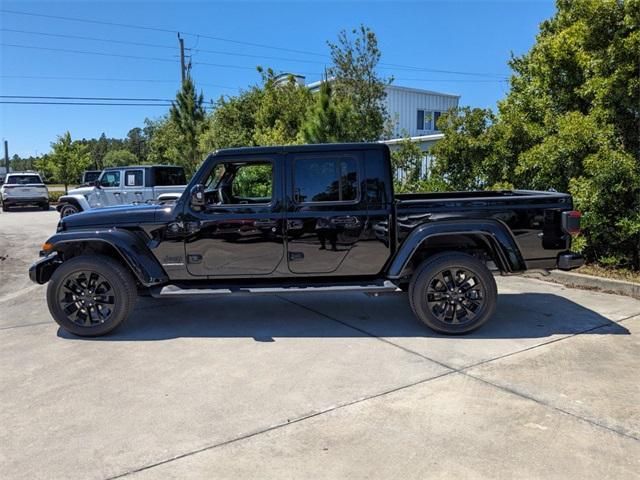 used 2023 Jeep Gladiator car, priced at $39,954
