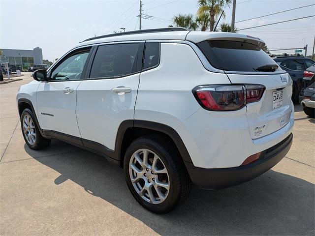 used 2022 Jeep Compass car, priced at $21,554