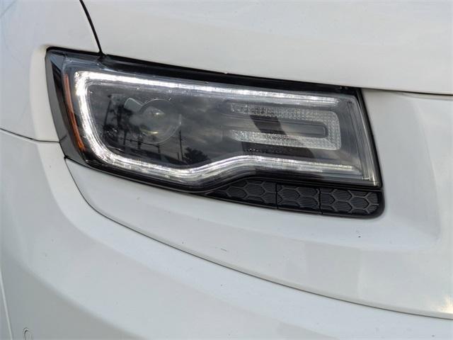 used 2016 Jeep Grand Cherokee car, priced at $18,454