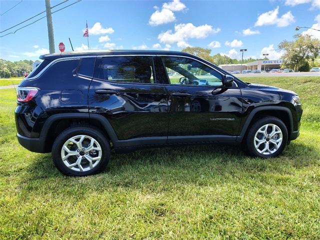 new 2025 Jeep Compass car, priced at $27,879