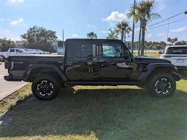 new 2025 Jeep Gladiator car, priced at $62,510