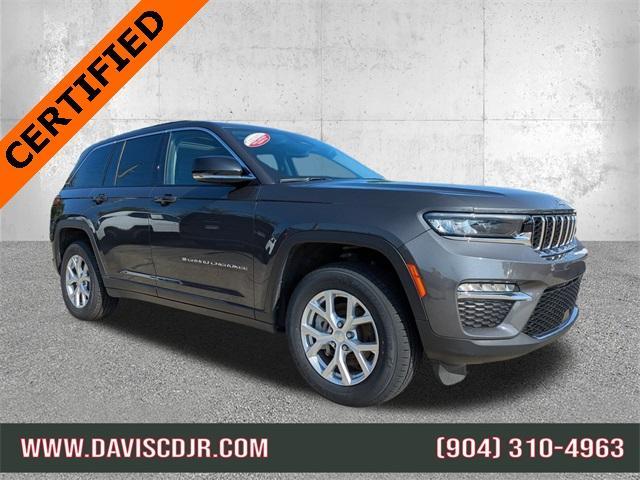 used 2024 Jeep Grand Cherokee car, priced at $33,904