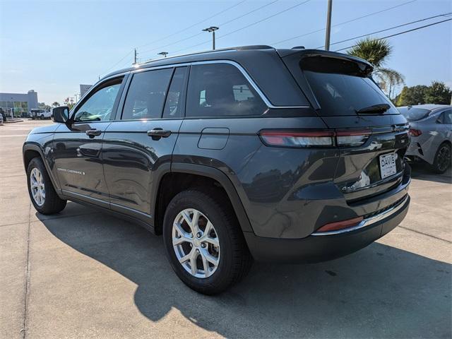 used 2024 Jeep Grand Cherokee car, priced at $33,904