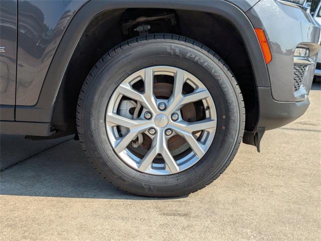 used 2024 Jeep Grand Cherokee car, priced at $33,904